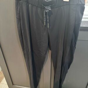 lululemon on the fly pant 25”